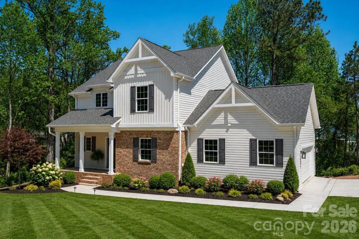 Property Photo:  17 Tennyson Drive  NC 28681 