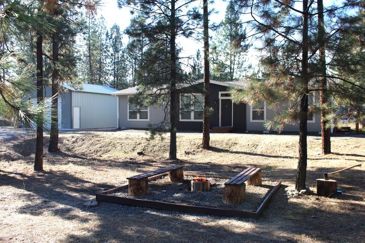 Property Photo:  1325 Sommer Way  WA 99141 