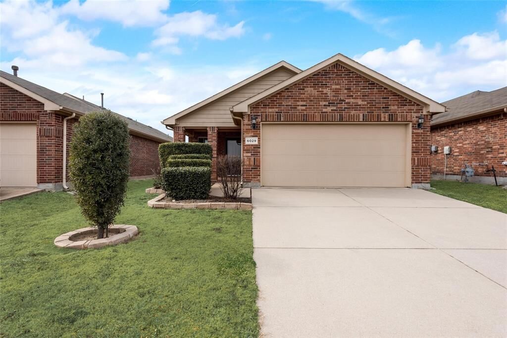 Property Photo:  6029 Kristen Drive  TX 76131 