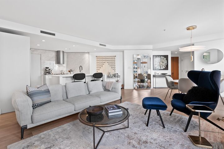 Photo de la propriété:  1111 Alberni Street 1701  BC V6E 4V2 