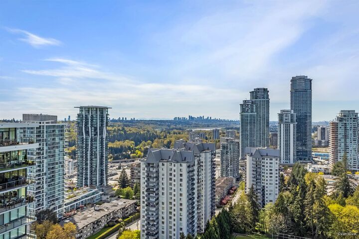 Property Photo: 595 Austin Avenue 2407 BC V3K 0G7