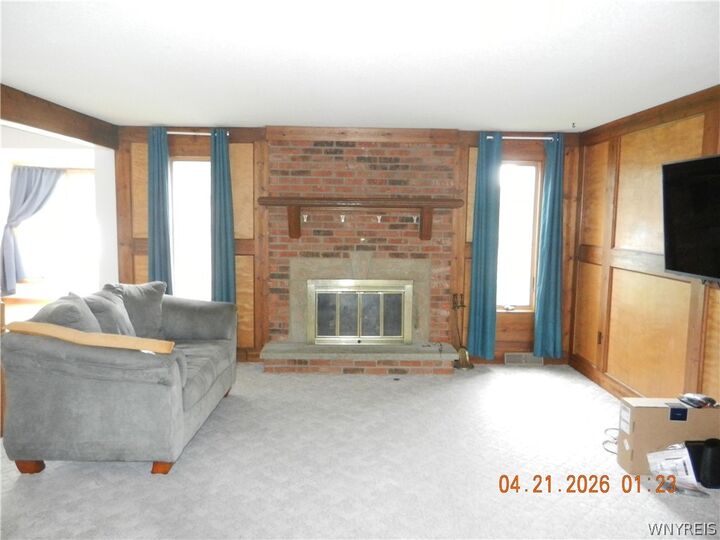 Property Photo:  62 Deer Chase Rd Road  NY 14224 