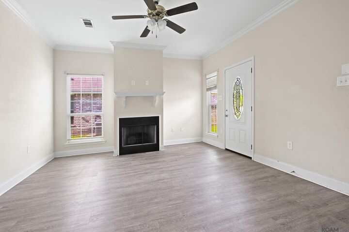 Property Photo:  1949 Ravier Ln  LA 70780 