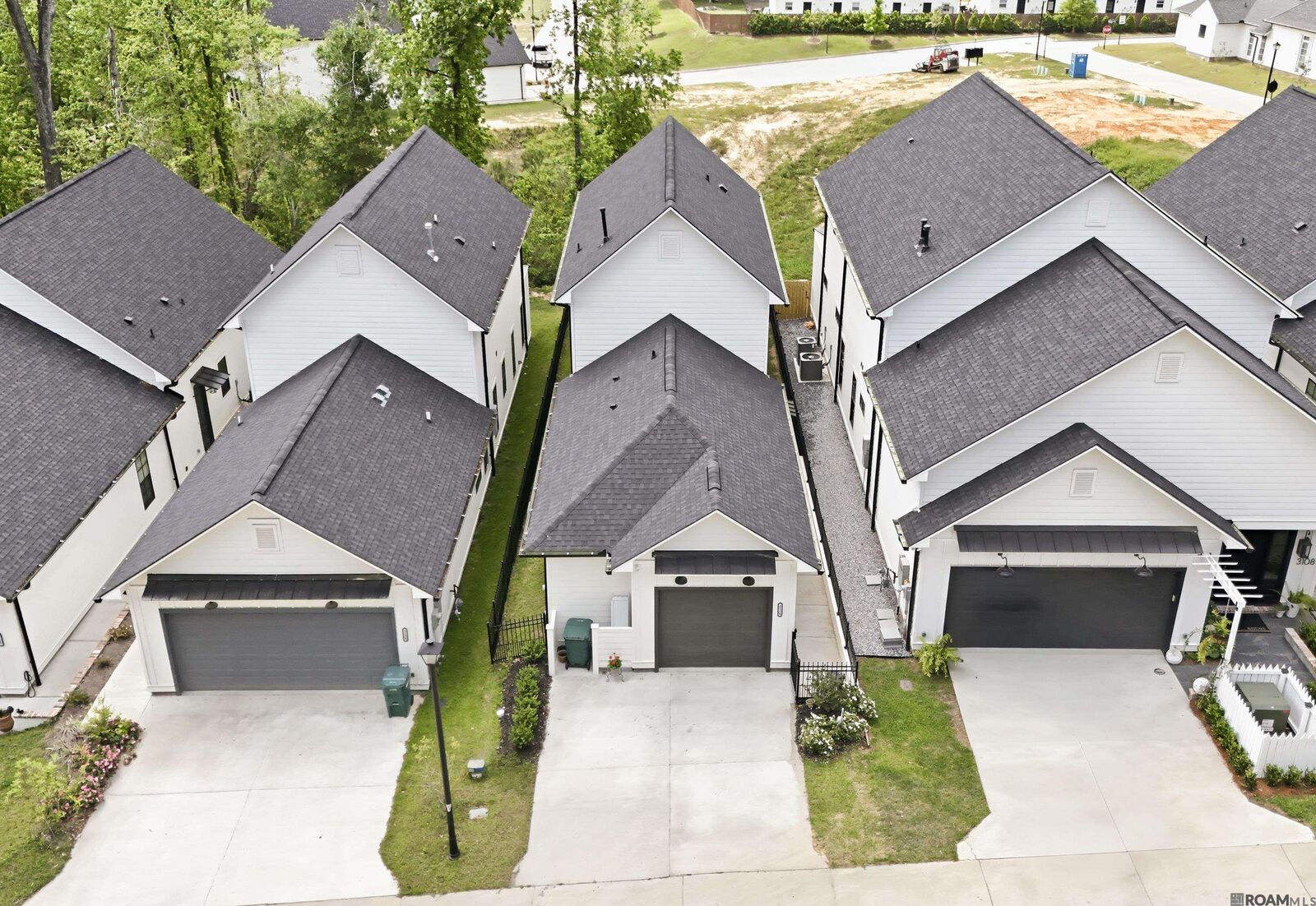 Property Photo:  3116 Parkside Ln  LA 70775 