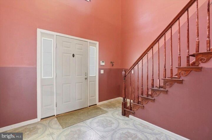 Property Photo:  270 Packanack Drive  PA 18424 