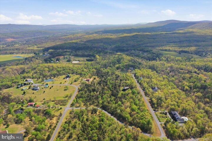 Property Photo:  316 Jade Court  WV 25427 