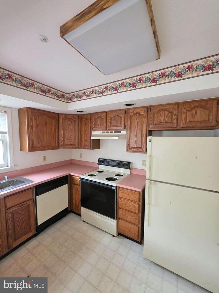 Property Photo:  1411 Fulton Street  PA 17102 