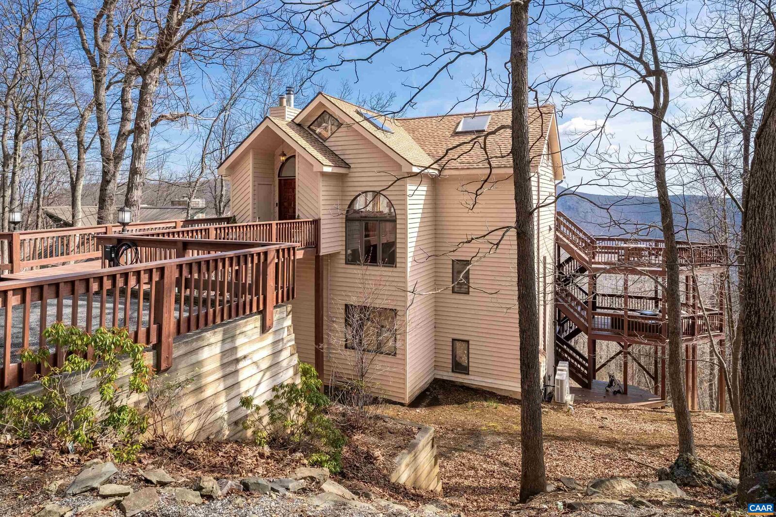 Property Photo:  327 Crawfords Edge  VA 22967 