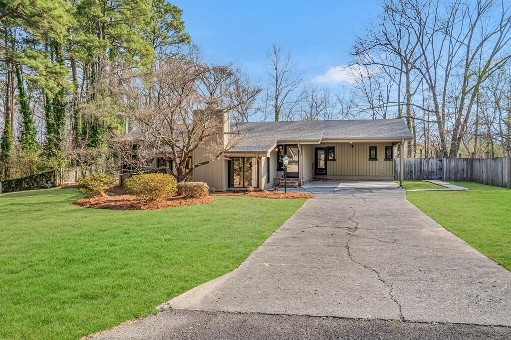 Property Photo:  507 Riderwood Drive  GA 30721 