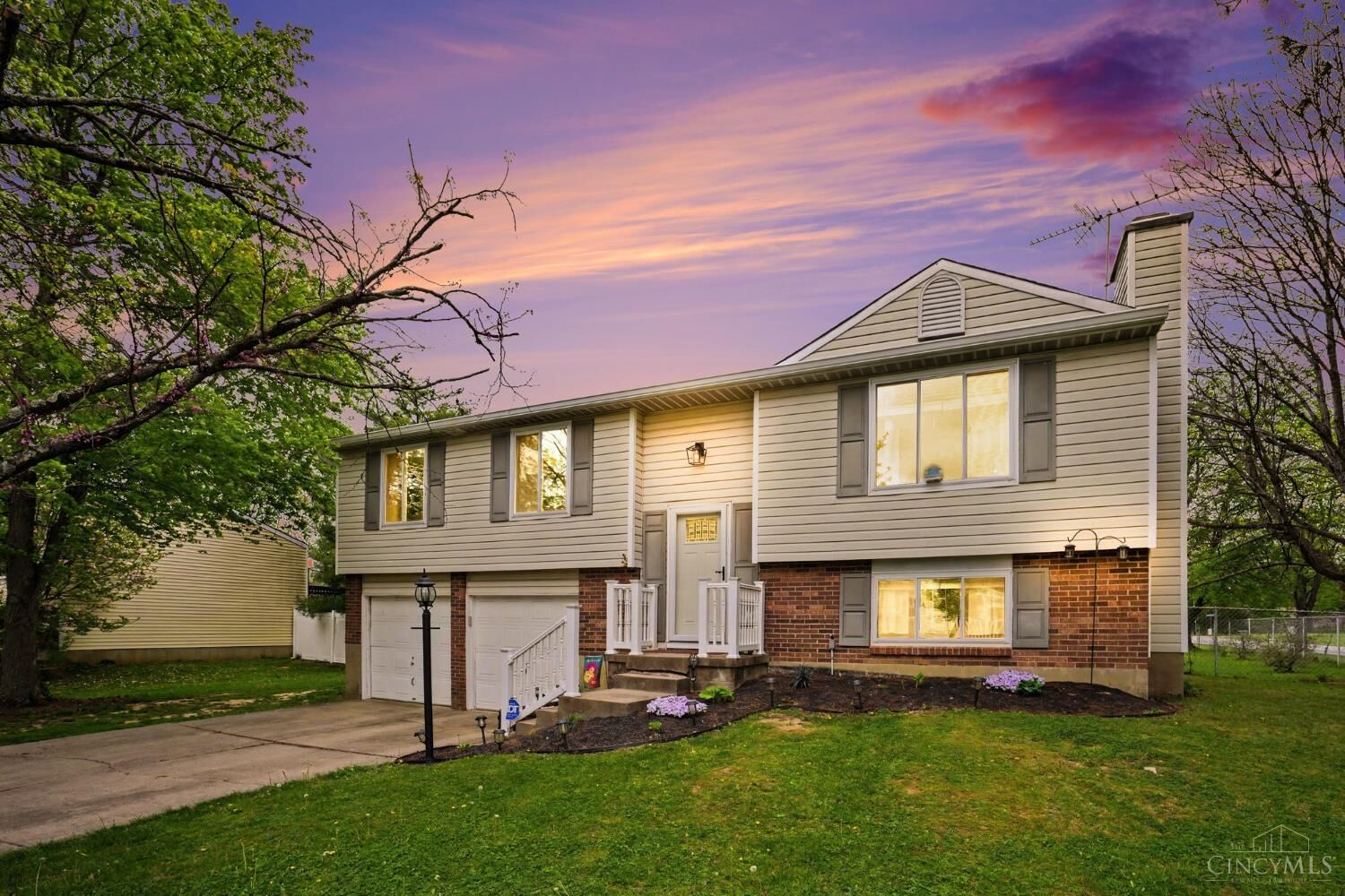 Property Photo:  1194 Nature Run Road  OH 45103 