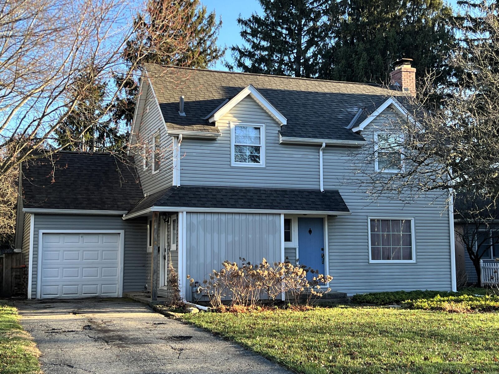 Property Photo:  1202 Evansdale Avenue  OH 43055 