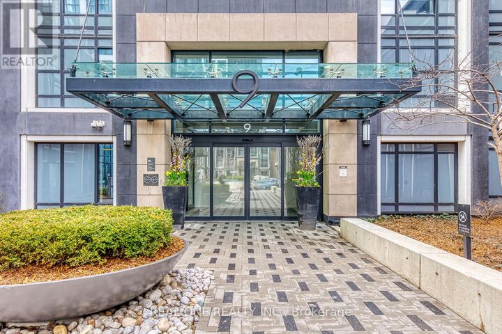 Property Photo: 9 Mabelle Avenue 2619 ON M9A 0E1