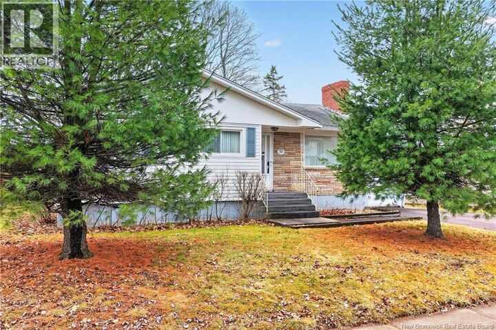 Property Photo:  62 Madison Avenue  NB E1E 1R5 