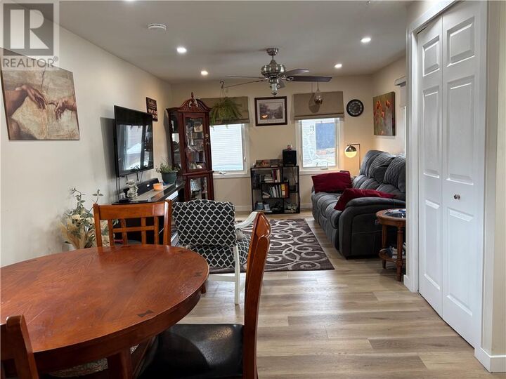 Photo de la propriété:  2125 Regional Road 55 Highway Unit# 1  ON P0M 2M0 