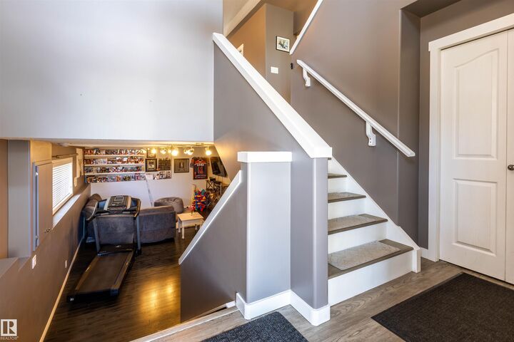 Property Photo:  9719 87 Street  AB T8R 1V2 