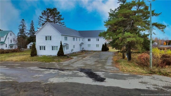 35 Juniper Mill Road — photo 1