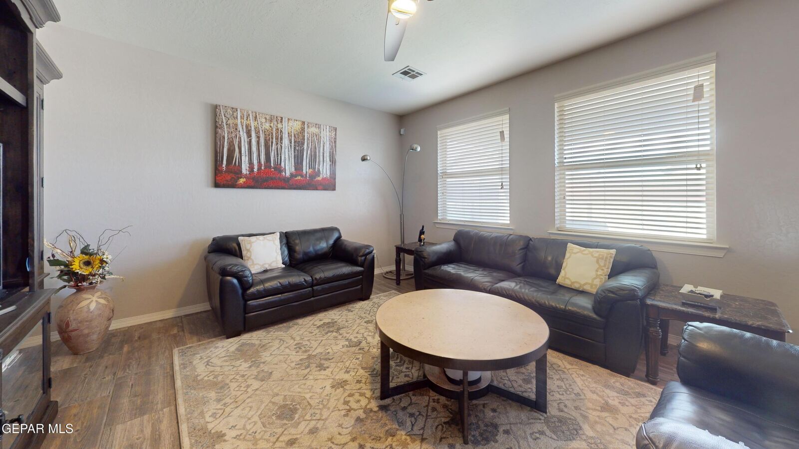 Property Photo:  129 N Manzanita Drive  TX 79928 