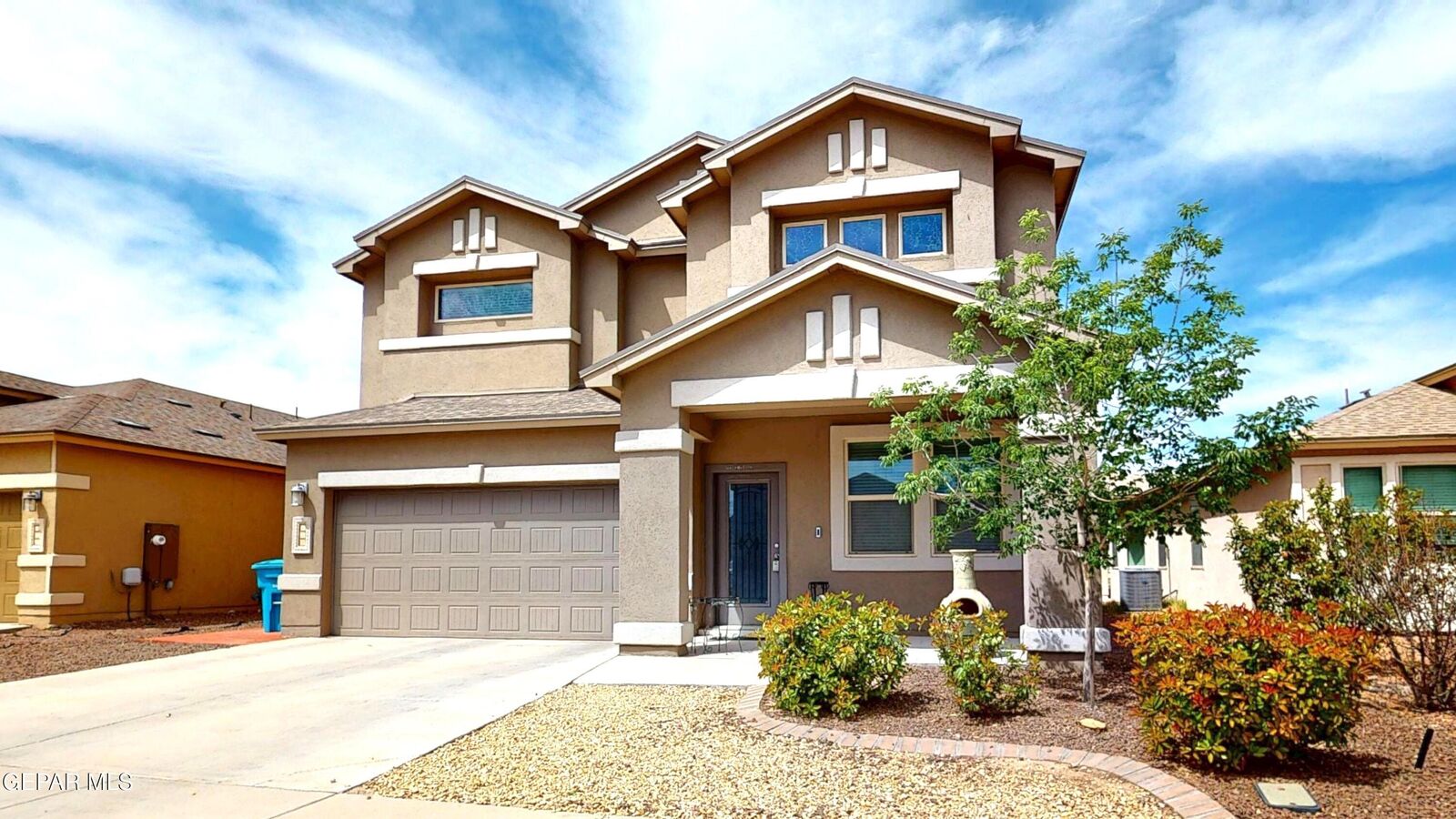 Property Photo:  129 N Manzanita Drive  TX 79928 