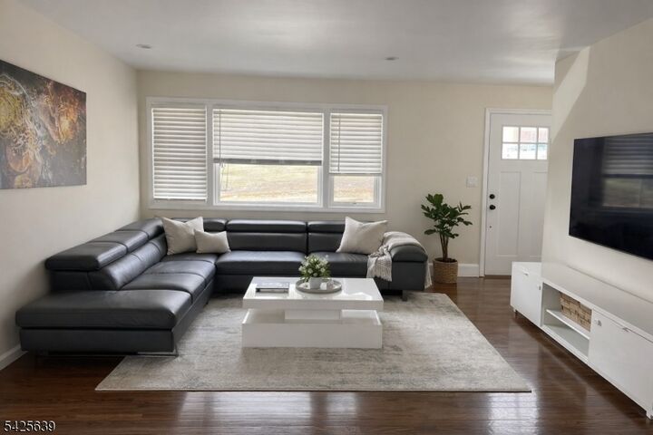 Property Photo:  330 Cumberland Ave  NJ 07502 