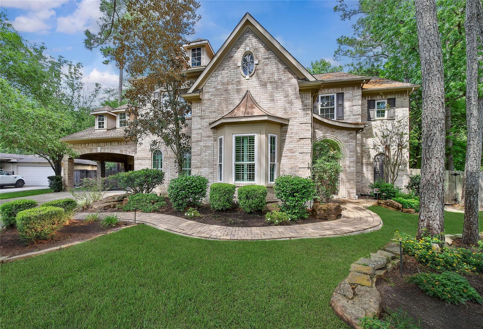 Property Photo:  19 Millwright Place  TX 77382 