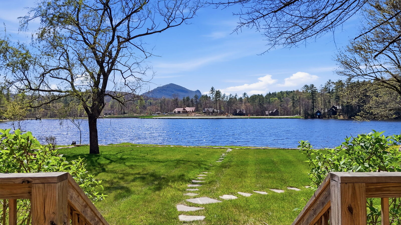 Property Photo:  250 Valley Road  NC 28717 