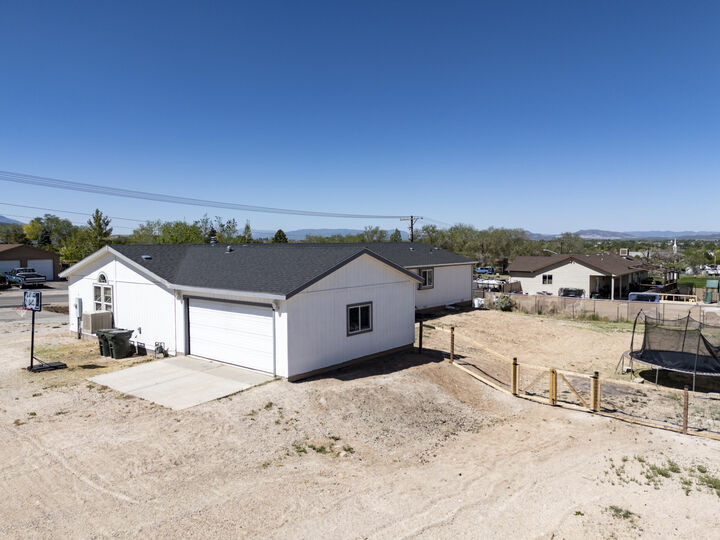 Property Photo:  1637 E Midvalley Rd  UT 84721 