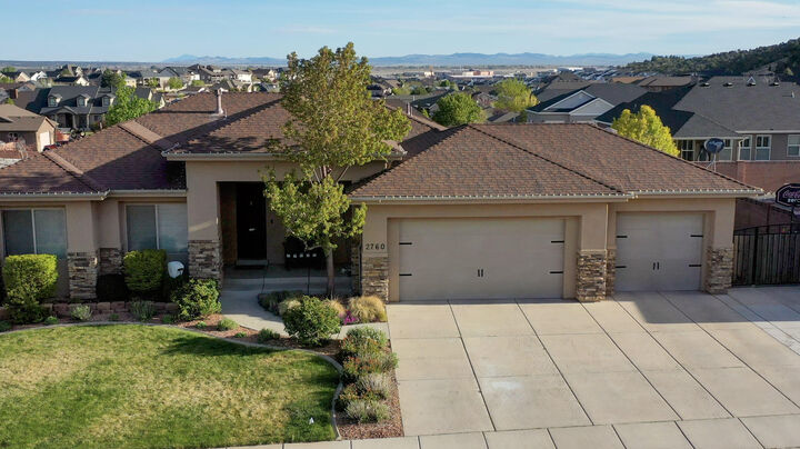 Property Photo:  2760 W 425 S  UT 84720 