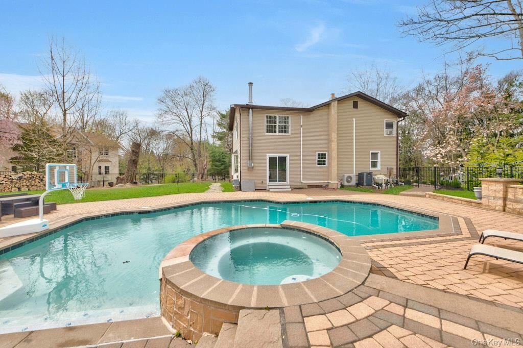 Property Photo:  75 N Airmont Road  NY 10901 