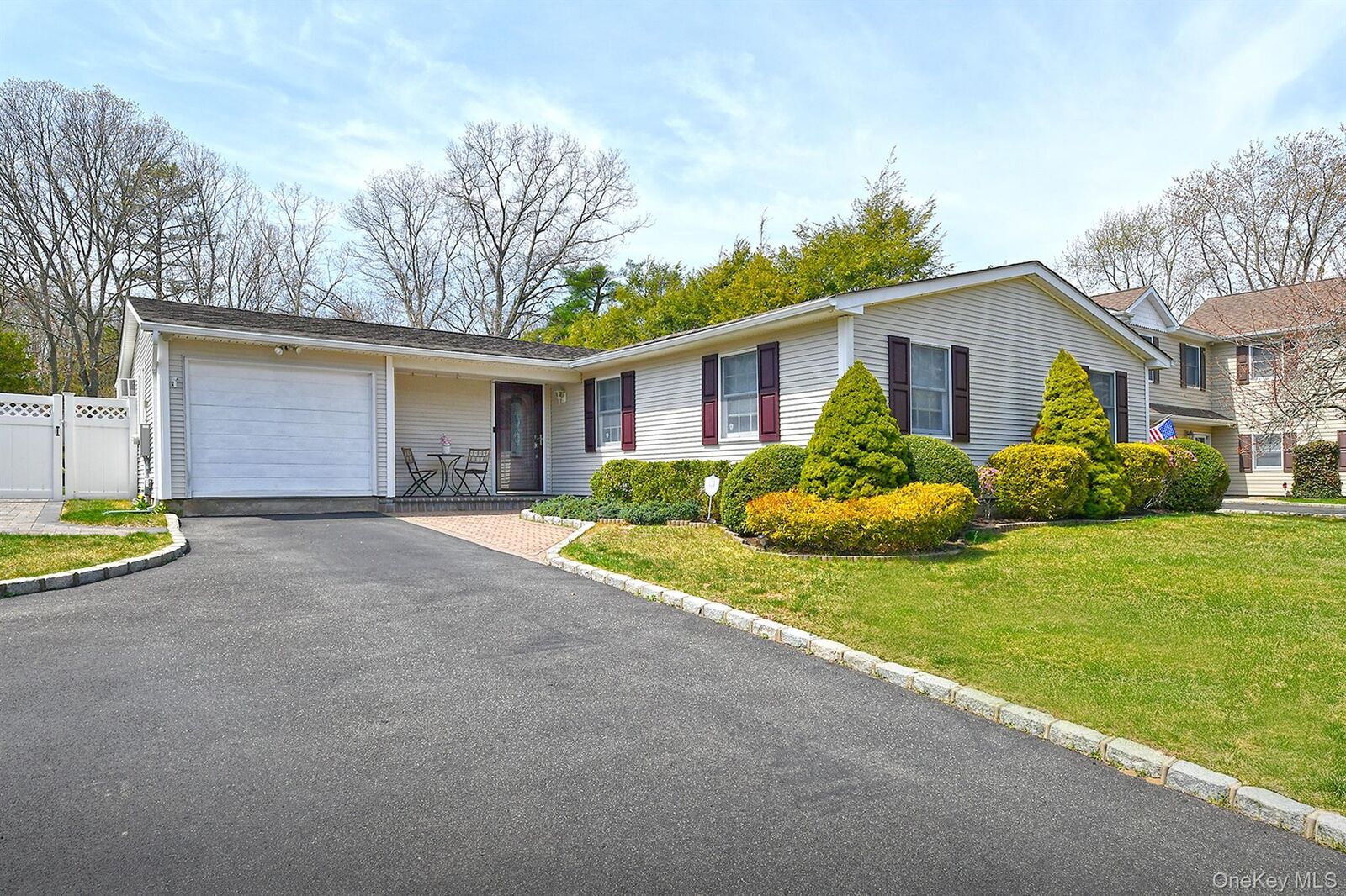 Property Photo:  186 11th Avenue  NY 11742 