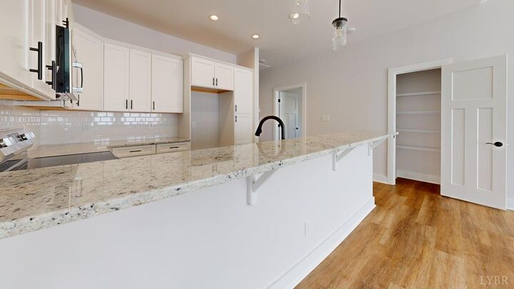 Property Photo: 32 Lockridge Lane VA 24502