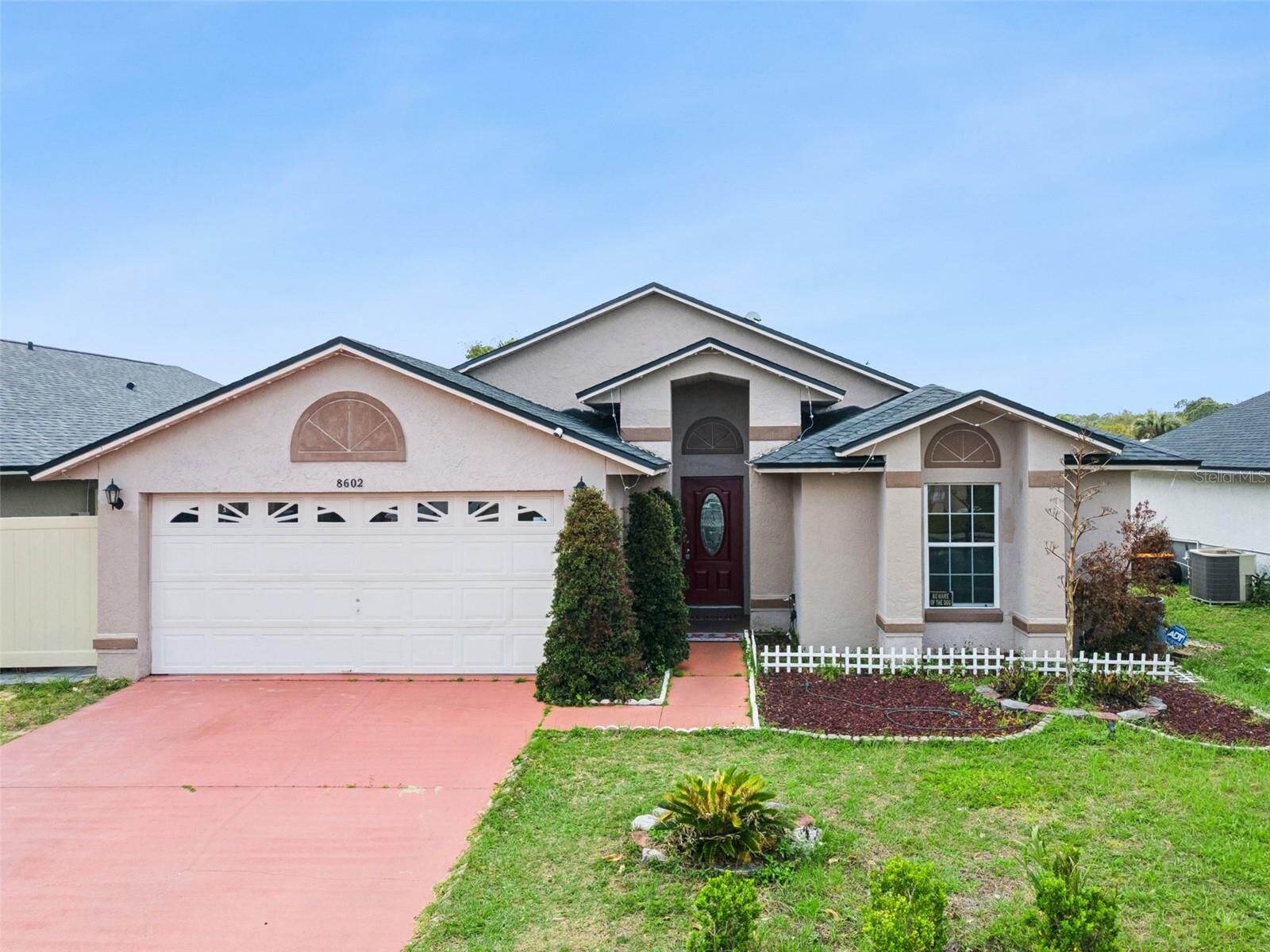 Property Photo:  8602 Wellington Loop  FL 34747 