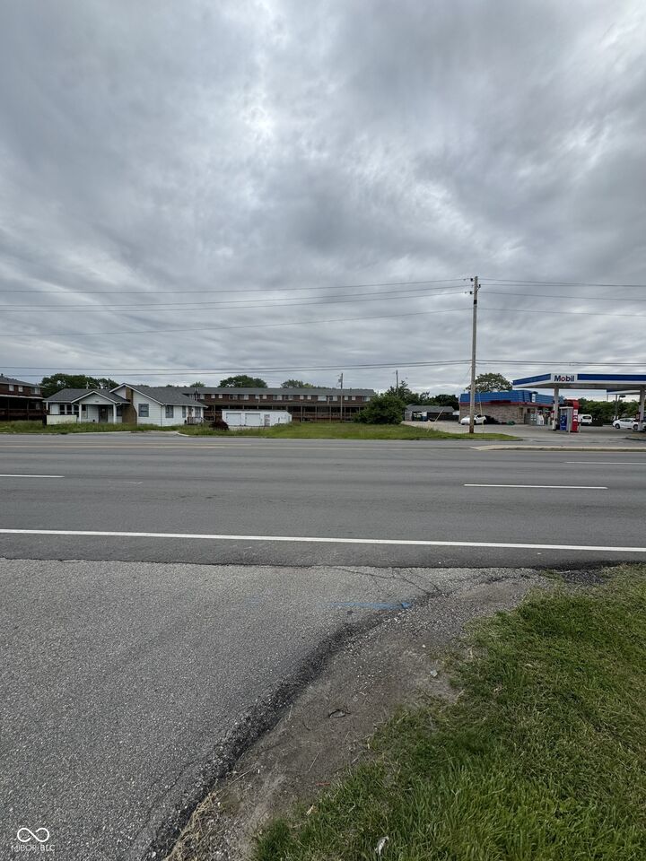 Property Photo:  4609 N Shadeland Avenue  IN 46226 