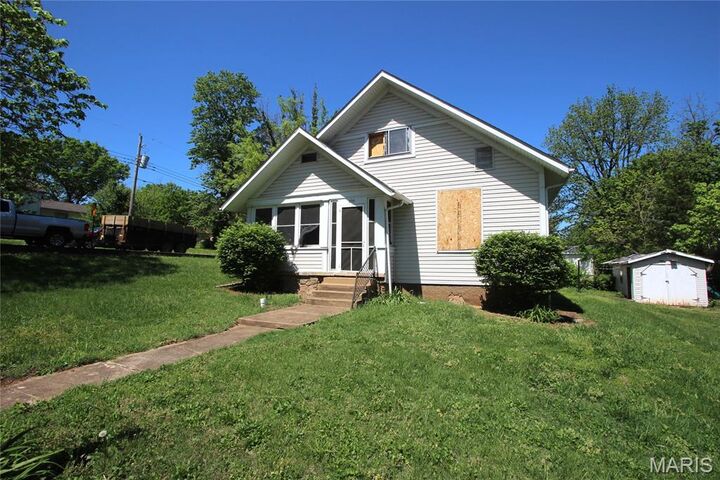 Property Photo:  200 N Coffman Street  MO 63601 