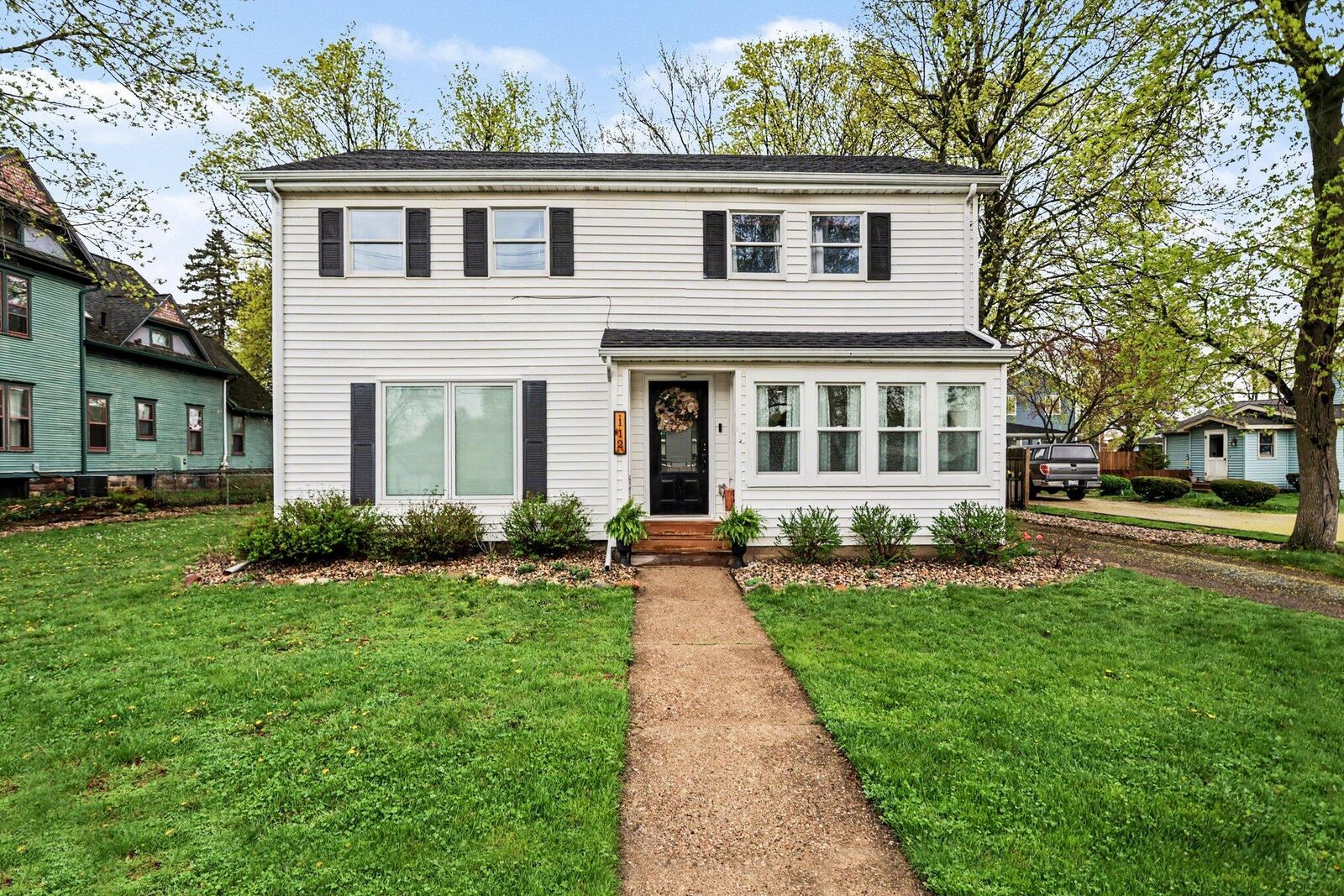 Property Photo: 112 W Spruce Street MI 49068