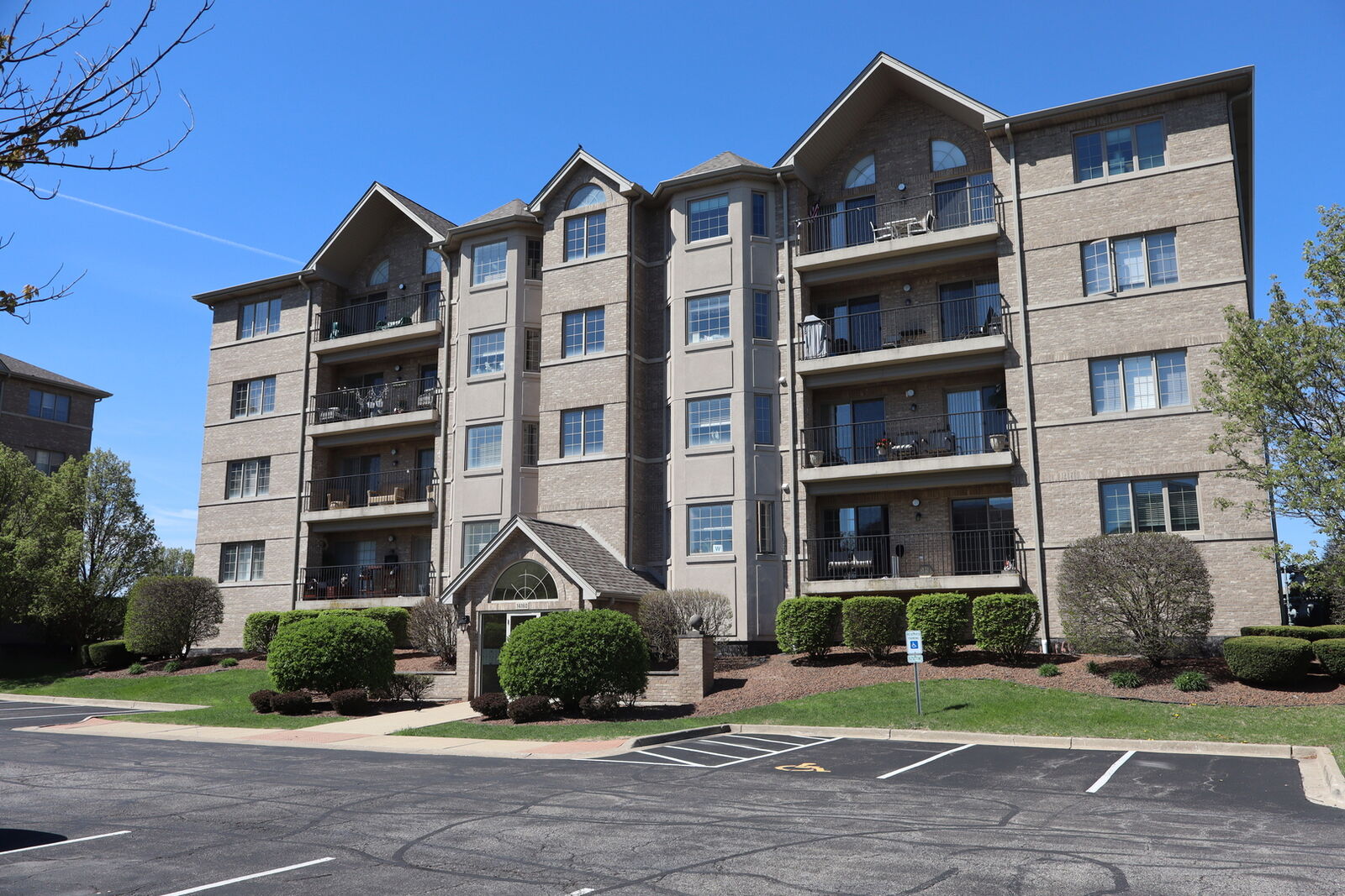 Property Photo: 14160 Sheffield Drive 404 IL 60491
