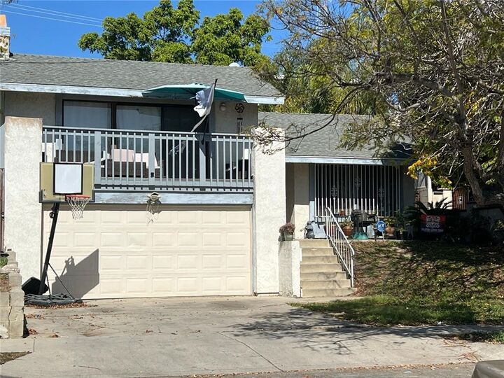 Property Photo:  3641 E Esther  CA 90804 