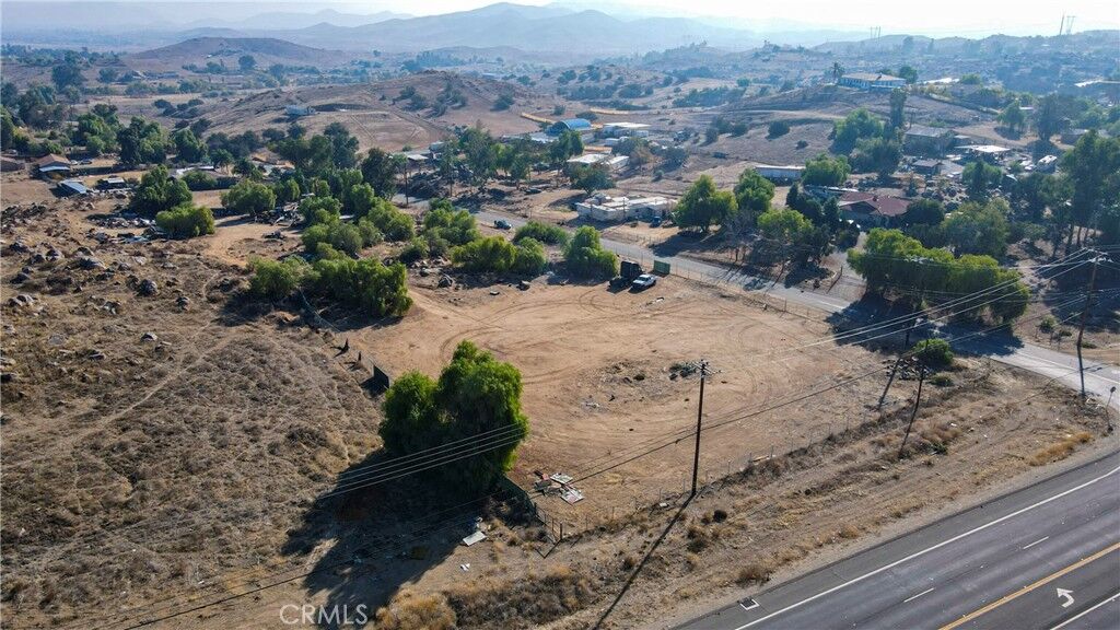 Property Photo:  3 Highway 74  CA 92570 