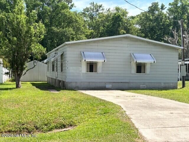 Property Photo:  312 Tarpon Boulevard  FL 32177 