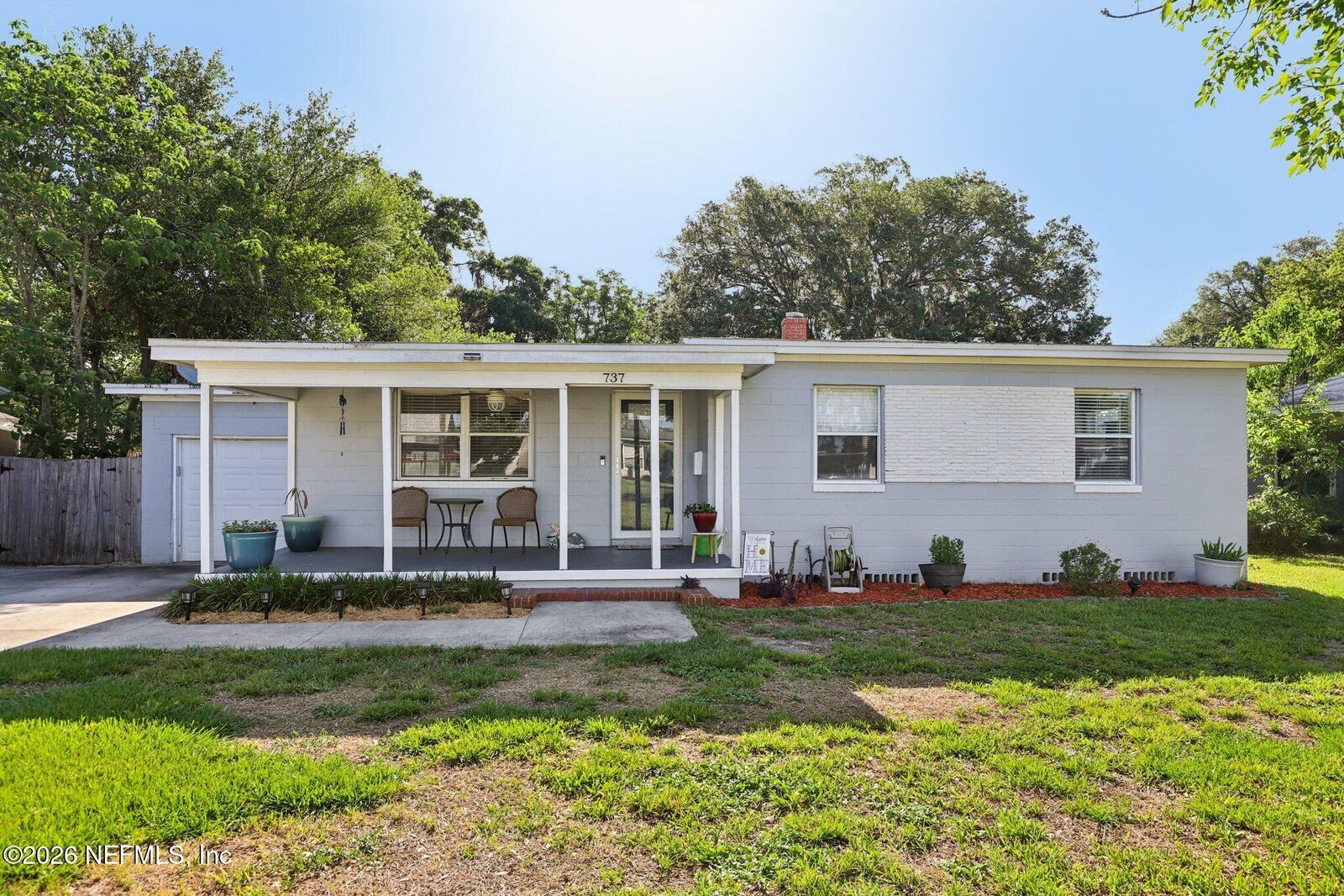 Property Photo:  737 Wren Road  FL 32216 