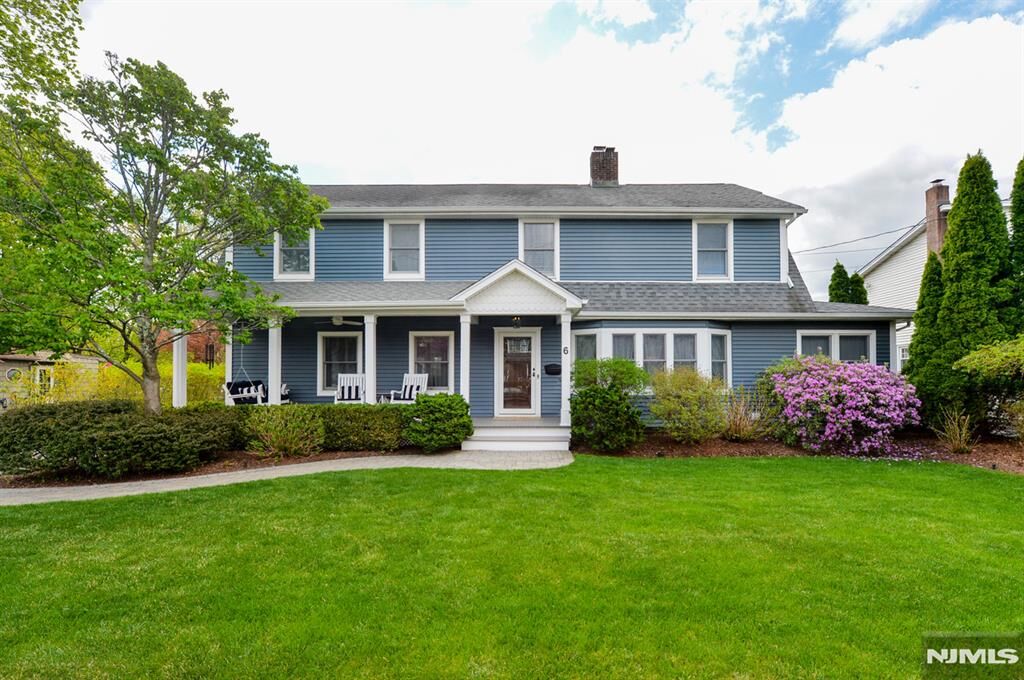Property Photo:  6 Long Avenue  NJ 07430 
