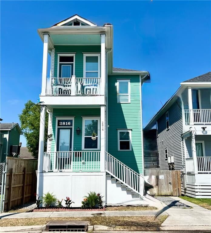 Property Photo:  2816 Amelia Street  LA 70115 