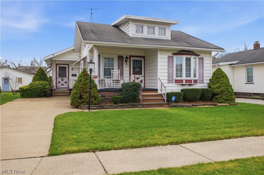 Property Photo:  145 W Vermont  OH 44672 