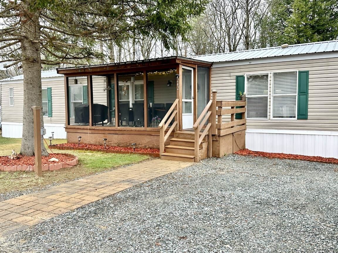 Property Photo: 242 Riverside Drive NH 03223