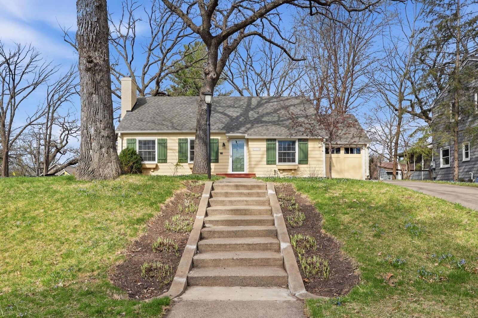 Property Photo:  4128 Brunswick Avenue S  MN 55416 
