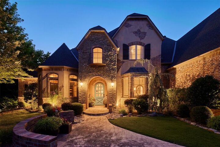 Property Photo:  3325 Winding Creek Circle  OK 73034 