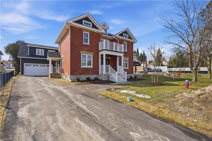 Property Photo: 8946 Creditview Road ON L6Y 0G4