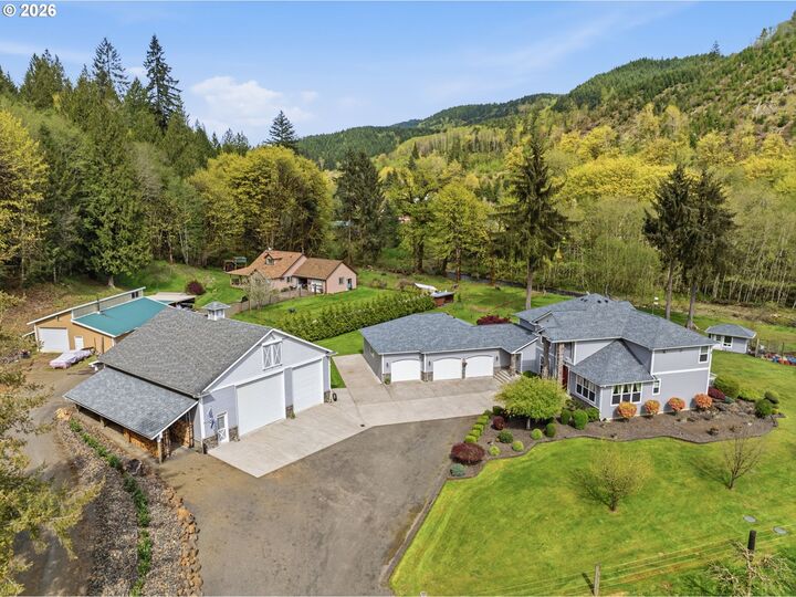 Property Photo:  480 Apple Creek Rd  WA 98632 