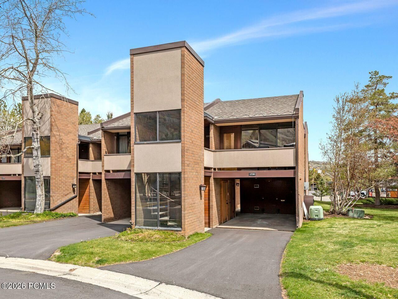 Property Photo:  1720 Captain Molly Drive  UT 84060 