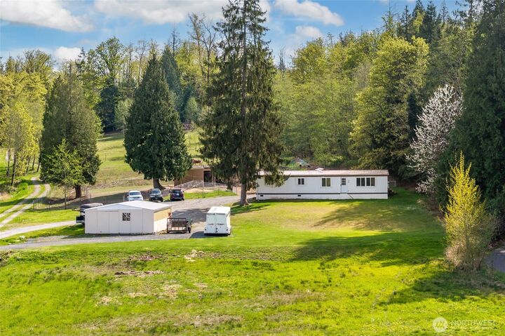 Property Photo:  3753  Bay Road  WA 98248 