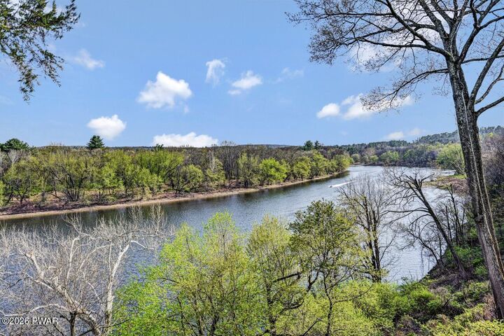 Property Photo:  149 Bennett Avenue Unit A  PA 18337 